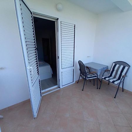 Apartmani Dijana Palit Εξωτερικό φωτογραφία